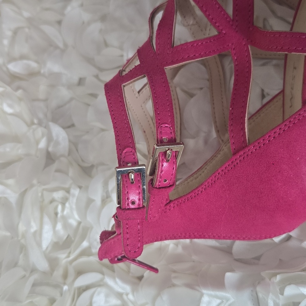 Women's Hot Pink Wedges Size 9 - Picture 7 of 7